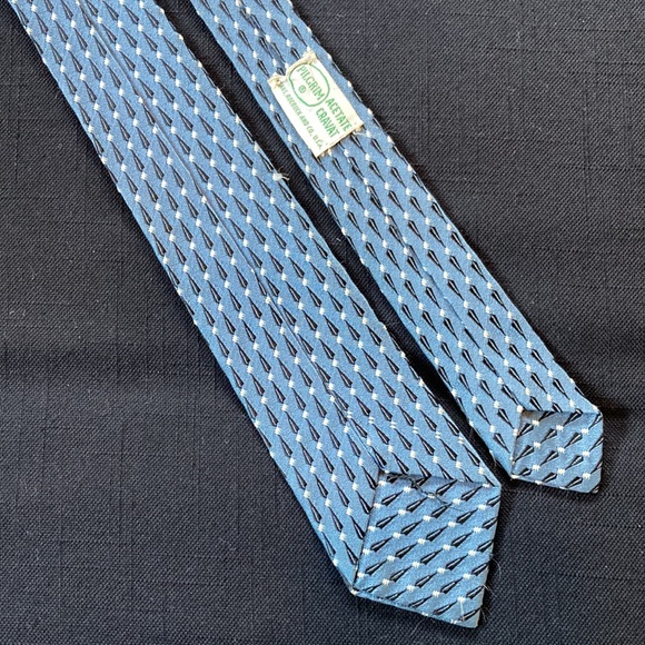 Vintage MCM Pilgrim Men’s Skinny Tie - blue, black and white - Picture 3 of 5